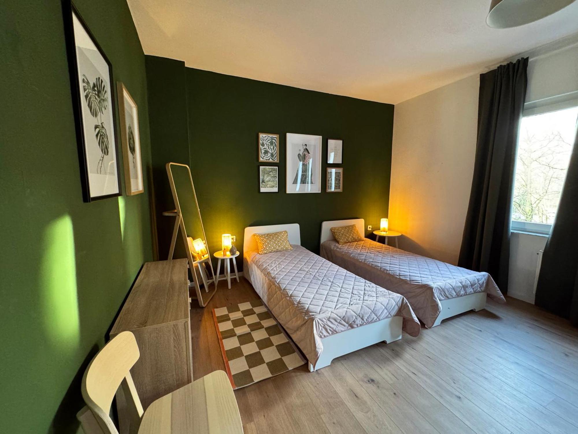 Big Apartment With Parking, 30 Min To Duesseldorf 杜伊斯堡 外观 照片